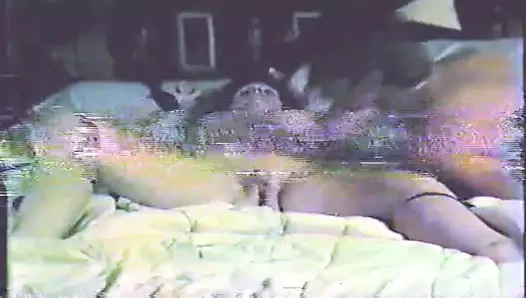 Orgazm için amcığı kırbaçla