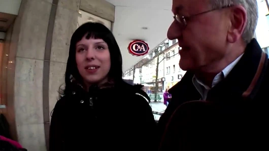 Erasmus orgazm vol.3 (tam film)