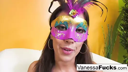 Vanessa kafes alır için var bazı yaramaz eğlence ile sıcak busty