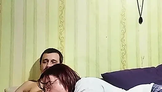 Üvey kız kardeşin meydan okuması oyunun ilk seviyesini geçti