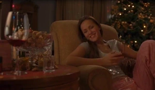 Lacey Chabert'e yapay penis hediye ediyor