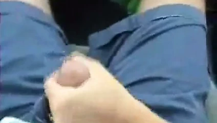 Batendo uma pro namorado enquanto dirige