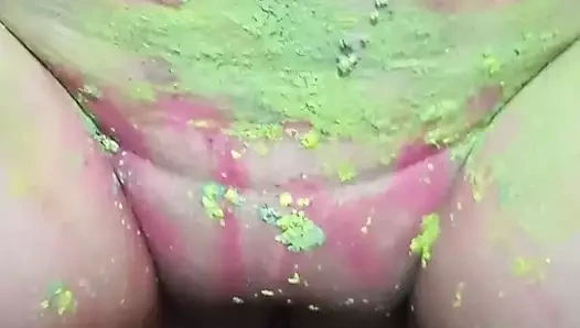 Sasu maa ki bur chidai holi me .