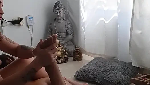 Masaj yapıyorum ve kız arkadaşım.