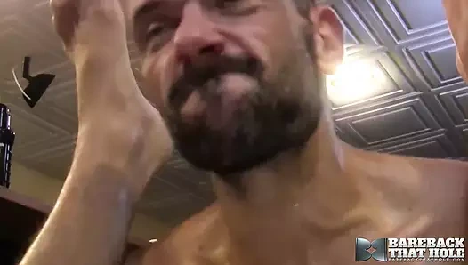 BAREBACKTHATHOLE Tüylü Hunks Jayden Ve Aaron Bareback Sert