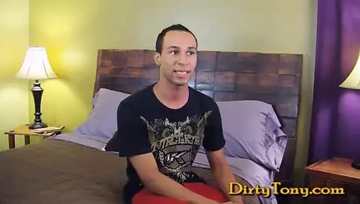 Porto rikolu pappi vuruş onun canavar çubuk