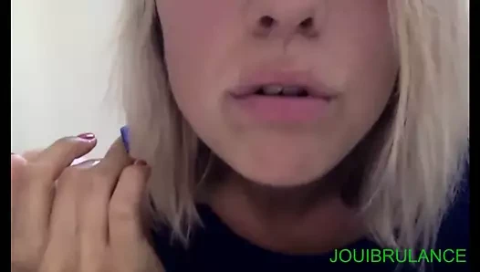 c'est completement vider debout....regarde a cote...