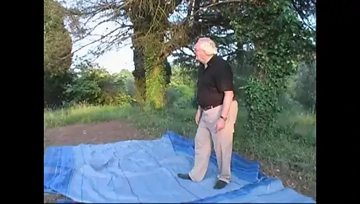 İki Nimfoman Vatandaş İçin 10 Büyük Penis