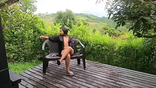 Açık havada yağ mastürbasyonu