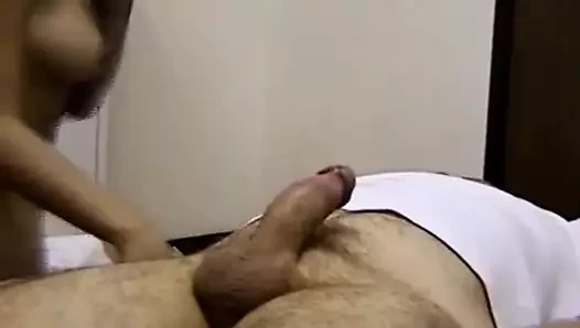 Nassage dönüşüyor içine oral seks