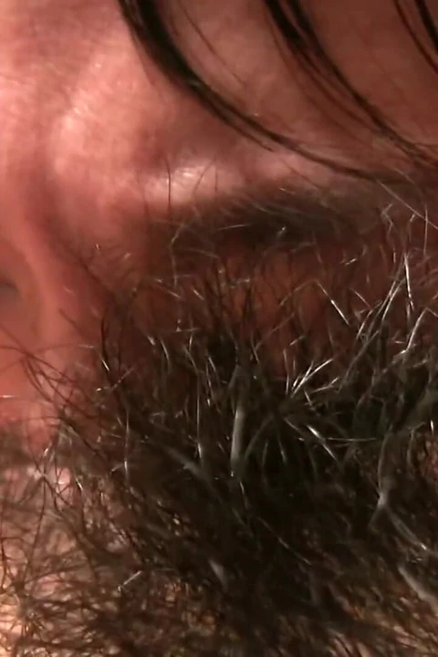 Японская офисная шлюшка празднует праздник со своим коллегой