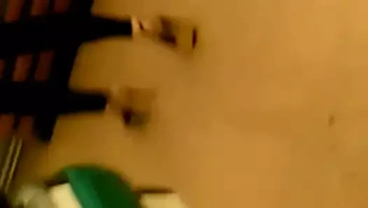 Mağazada topuklu ayakkabılar