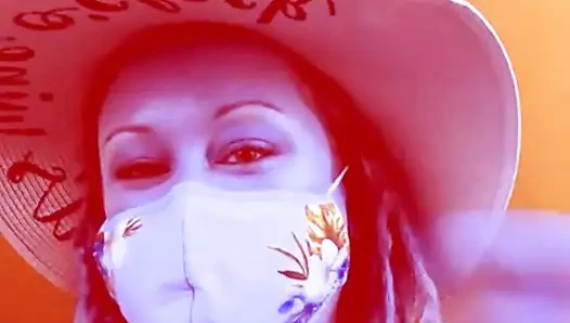 Kadın kılıklı sürtük tüm versiyonlarını eğitiyor plaj videosu