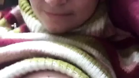 Büyük memeli sürtük