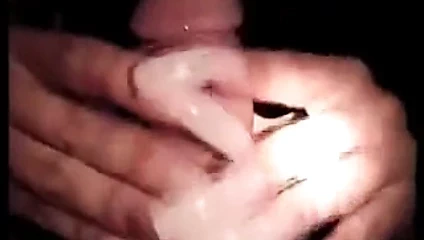 uzun tırnaklar handjob