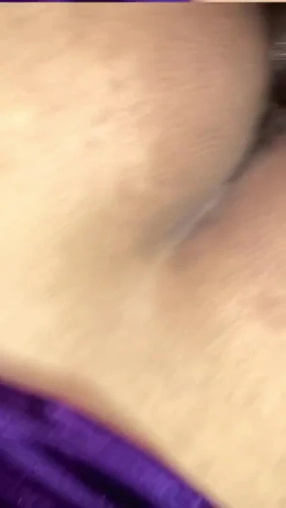 Aç seksi güzel teyze ateşli amcık evde sesli sikişiyor - ince kız | Klip 1
