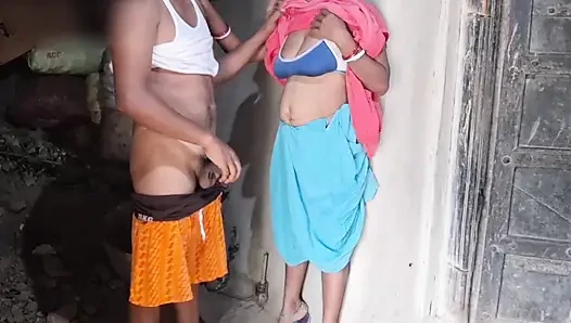Hintli genç oğlan harika seks