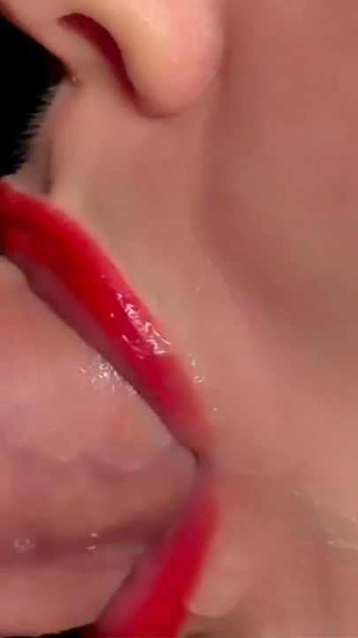 En Ateşli Cadılar Bayramı Glory Hole Lezzetleri: Birden Fazla Yutulan Döl ve Her Damlasını Sevdim | Klip 3
