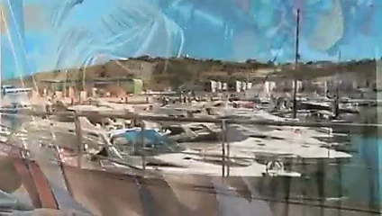 Üç çok sıcak kızı soğutmak için Eve melek soğuk havuz