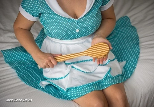 Bir şaplak istemek: bir abdl sesli hikayesi