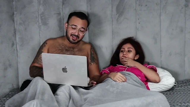 MY WIFE GETS FUCKED ON ALL FOURS BY A SNOOZE IN MY BED