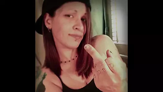 Ash alır gangbanged tarafından birçok adamlar