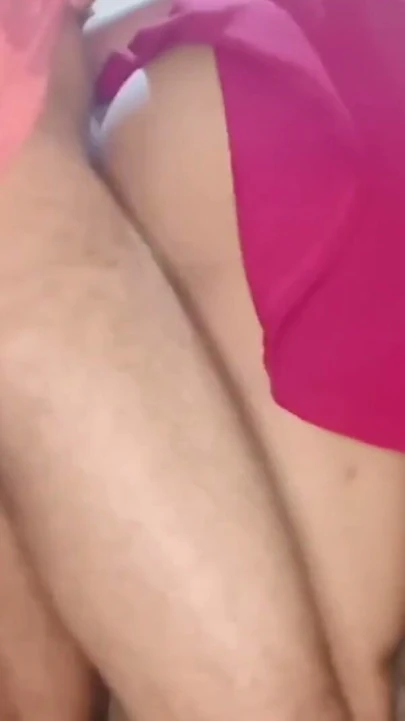 Indian stepsis wearing skirt and doing work and stepbrother caught her | Clip 2
