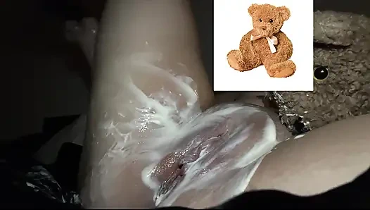 MY KINKY ARAB GIRL MASTUBATES WITH VIBRATOR & MY CUM ALL OVER HER CURVY BODY-  AMATEUR ARABIAN SNOWWHITE