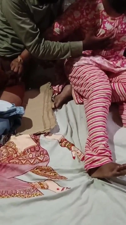 Падающий по челюсти момент из "Сводной сестры и сводного секса с большими сиськами"