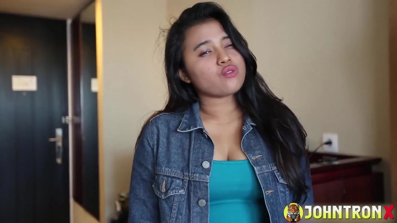 Johntronx – Chubby Asian Amateur Meets Every Inch of My Dick