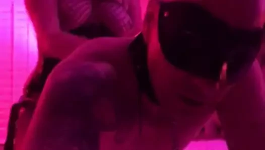 karısı ilişkilendirmeye