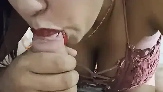 Kız arkadaşımı bu ilahi 18 yaşındaki esmerle aldatıyorum