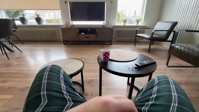 Annemin gelmesini bekle!