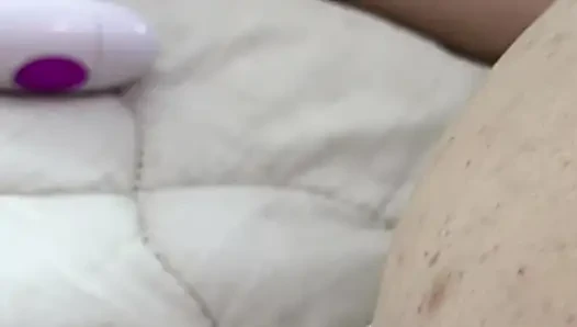 Yeni Suudi porno seksi karım büyük bir penisi seviyor