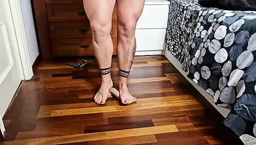 Kölemi sipariş ediyor ve sikiyorum 2