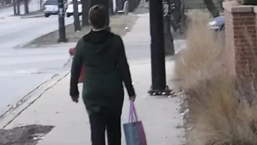 Güzel sallanan beyaz bayan (kısa vid)