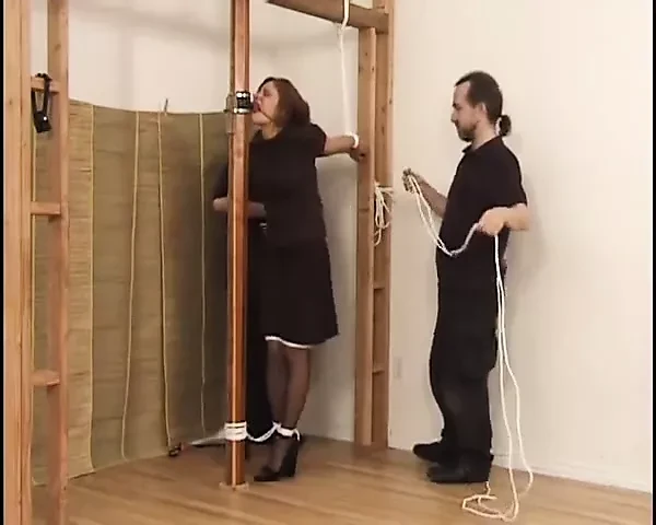 Loren görevinden ayrılmıyor
