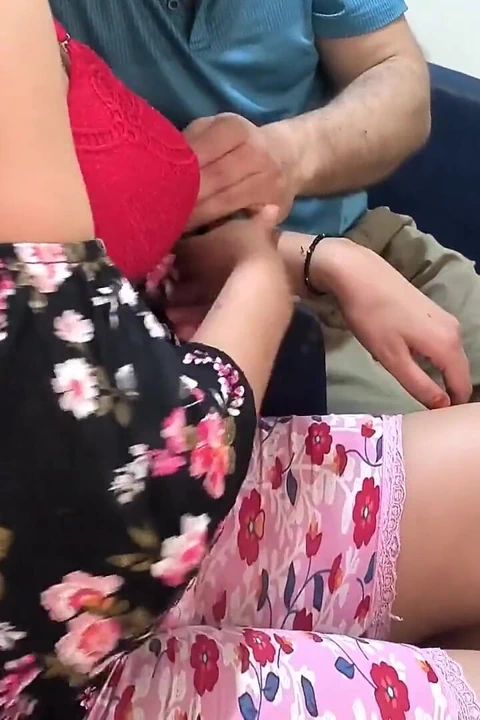 Arap kız arkadaşımı sikiyorum gerçek Arap güzel salma