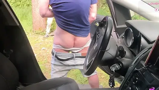 Orman Seyir Alanı'nda park etti. Gerçek olan bir azdırma