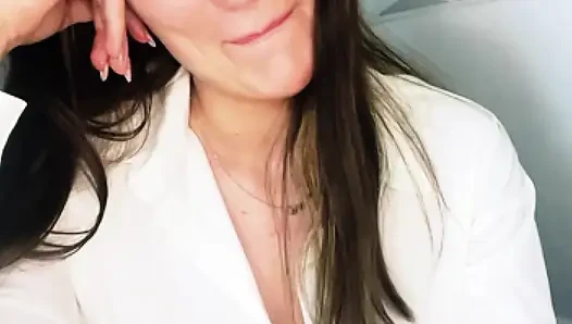 Sürtük İngiliz öğretmen seni baştan çıkarıyor asmr 31 talimatı