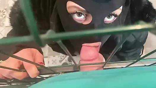 Orta yaşlı seksi kadın ep 21'in 21 macerası bir kaltak tuzağa düşürüyor