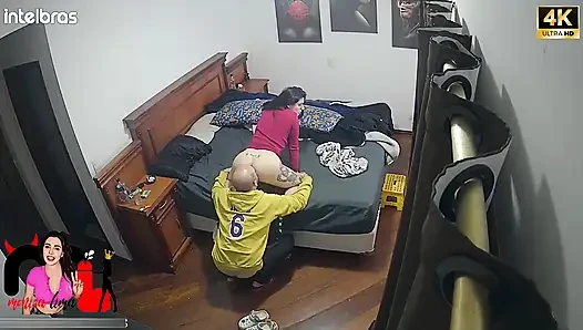 Ifood Teslimatçısı Popomu Boşaltı, Cuckold Ise Her Şeyi Temizledi!