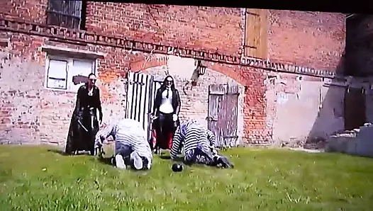 fouettage intensif pour sous merde