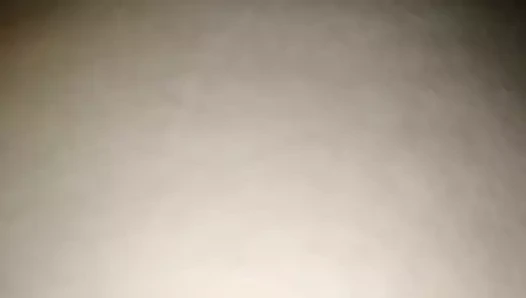 Frisch rasiert und vollgesaut