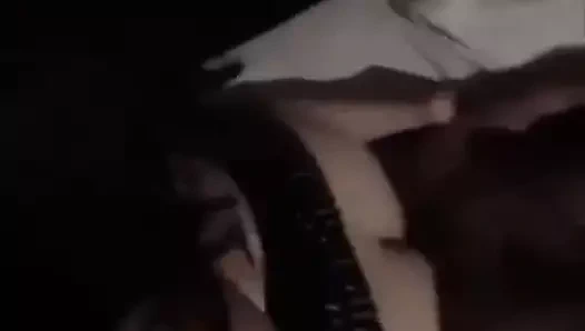 Tatlı vajinasını yemek