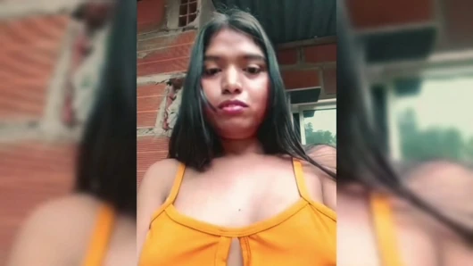 Genç öğrenci ev yapımı video