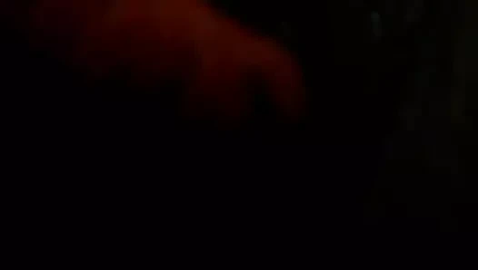 Karım biraz havuç yiyor