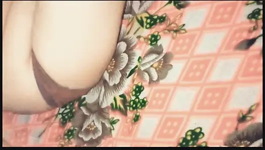 Üvey anne ile sıkı amcıklı ilk kez büyük memeli ateşli kız çıplak öpüşüyor xxx