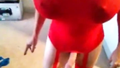 Büyük memeler sigara içme crossdresser