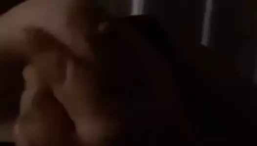 anal sürtük evcil hayvan sağma onu göğüsleri